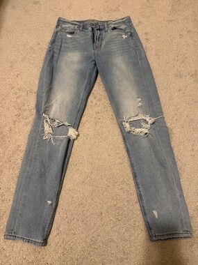 American Eagle Outfitters Light Blue Mom Jeans